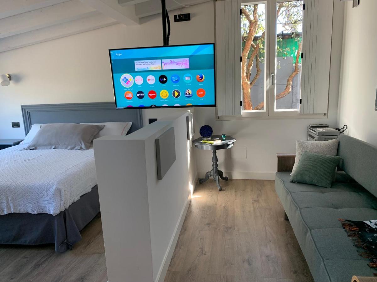 Il Giardino Segreto Gardasee Ferienhaus Manerba del Garda Luaran gambar